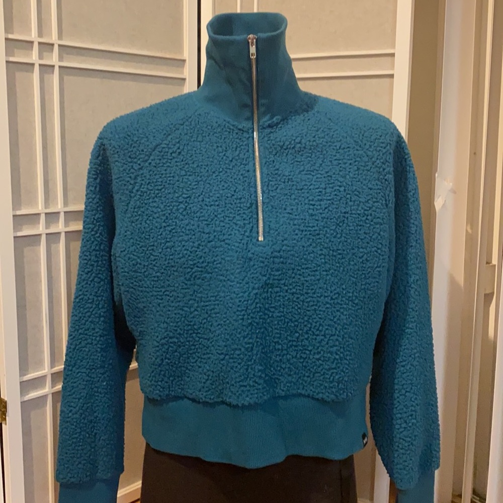 Pink Crop Micro Fleece - Picture 6 of 9